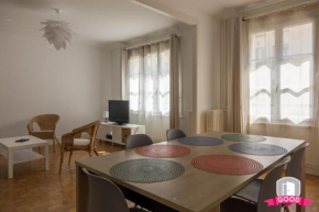 Le Gaulois , De Gaulle/Carmes 2 chambres + parking